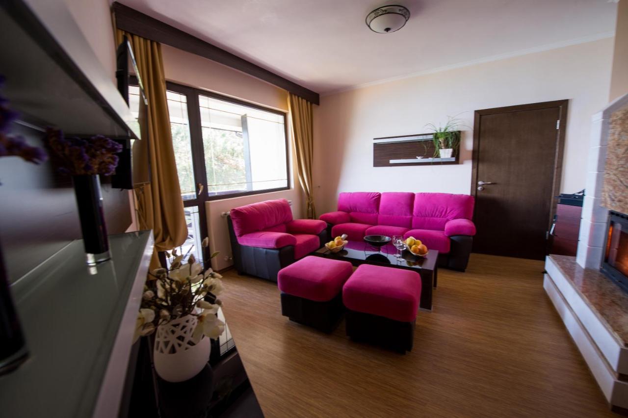 Family Hotel Hebar Batak Eksteriør billede