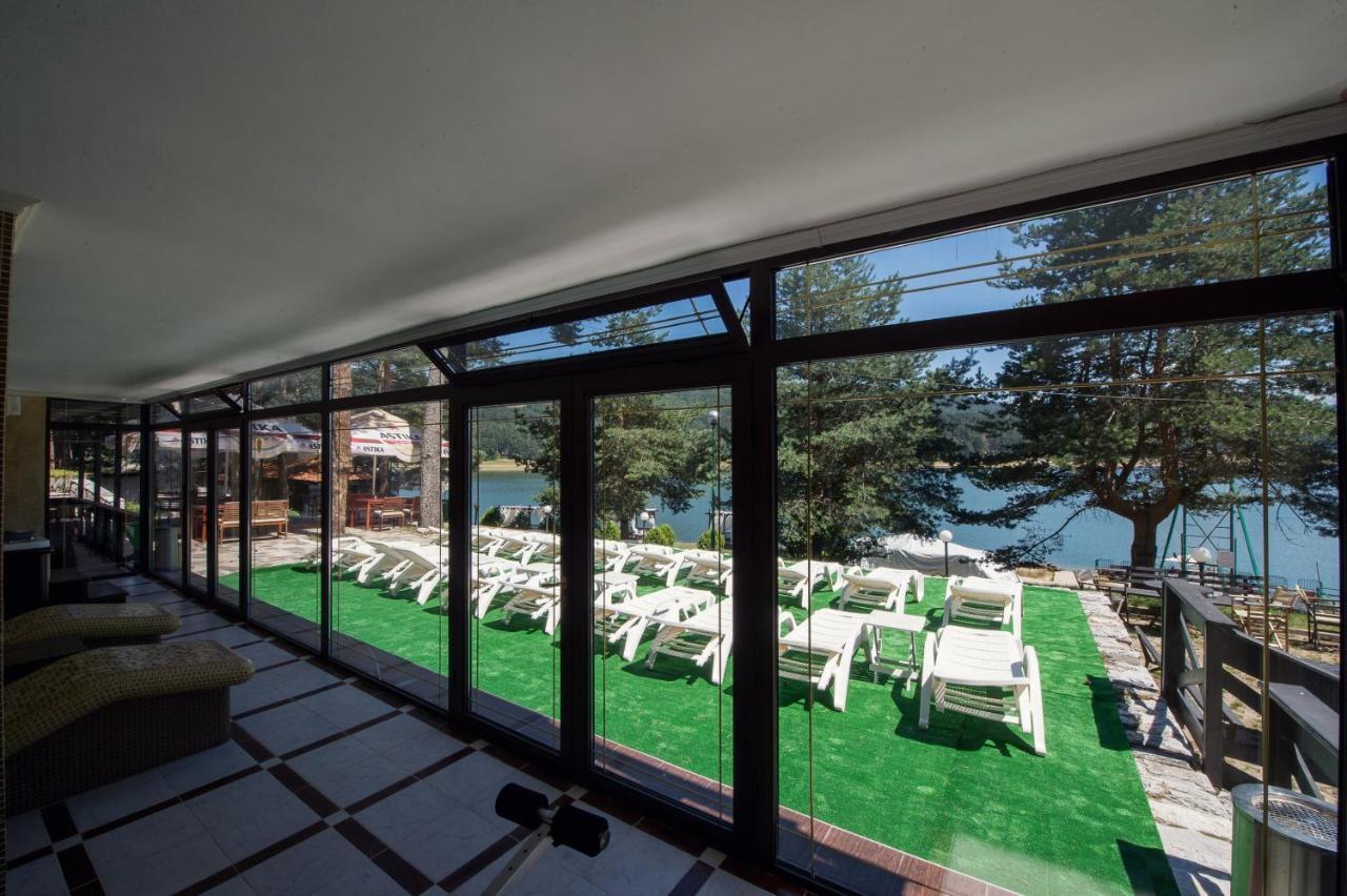 Family Hotel Hebar Batak Eksteriør billede