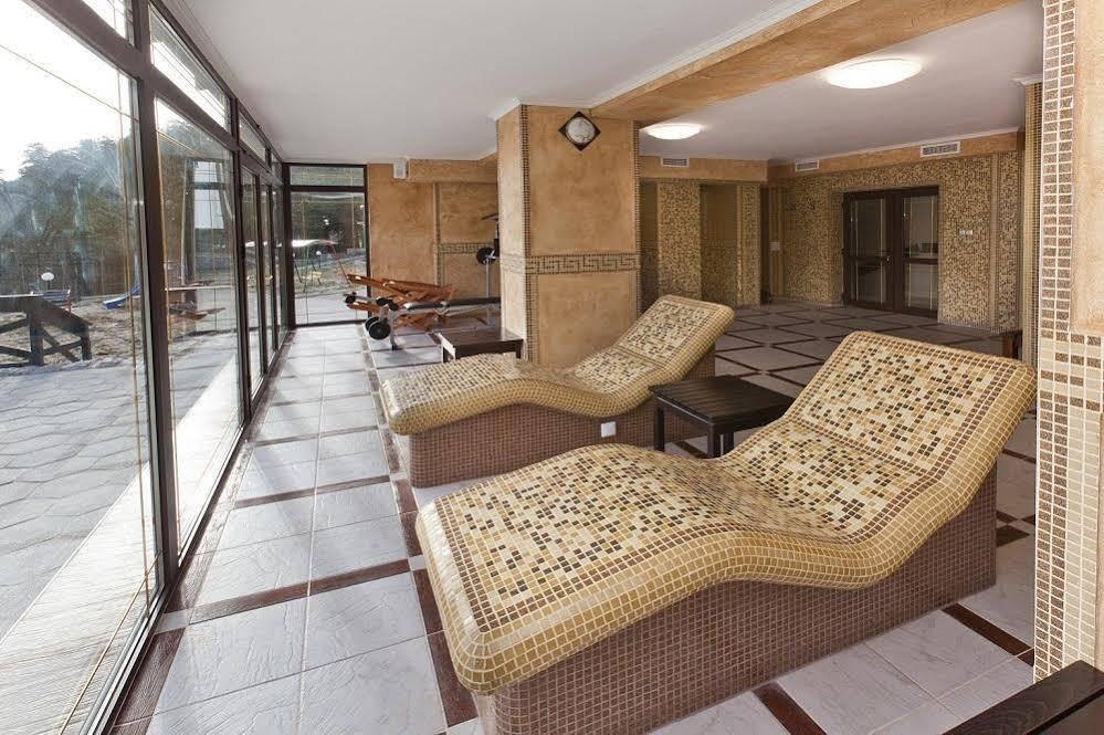 Family Hotel Hebar Batak Eksteriør billede